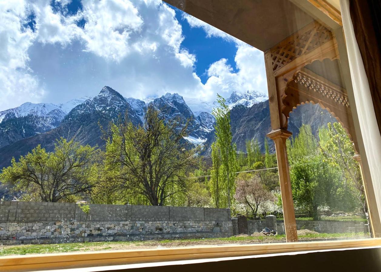 Dumani Nagar Hotel & Resort Karimabad  Buitenkant foto