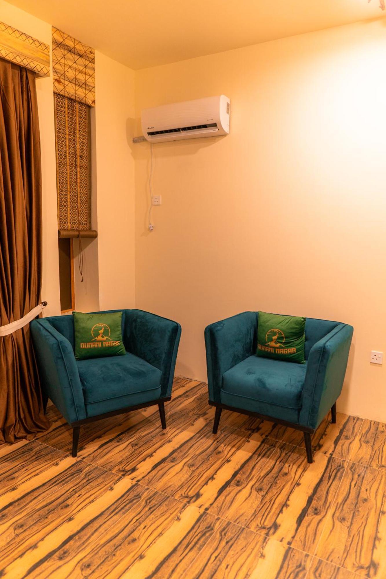 Dumani Nagar Hotel & Resort Karimabad  Buitenkant foto