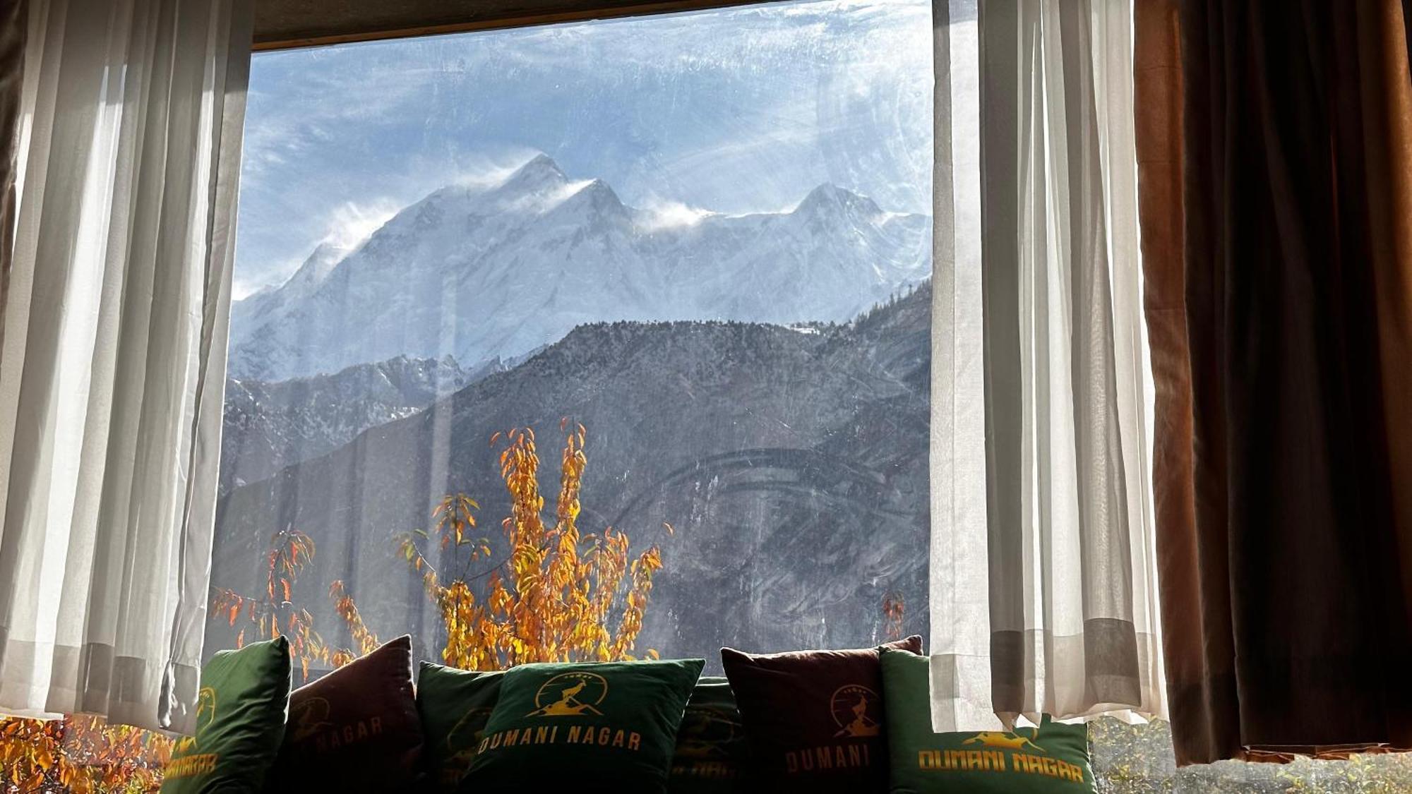 Dumani Nagar Hotel & Resort Karimabad  Buitenkant foto